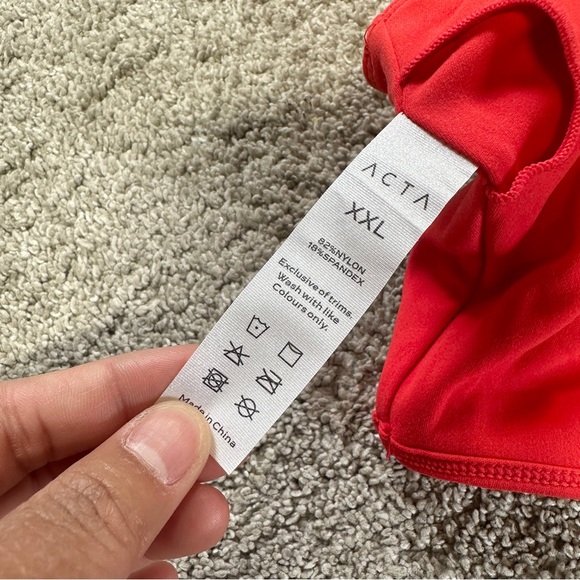 ACTA sports bra - Picture 9 of 13